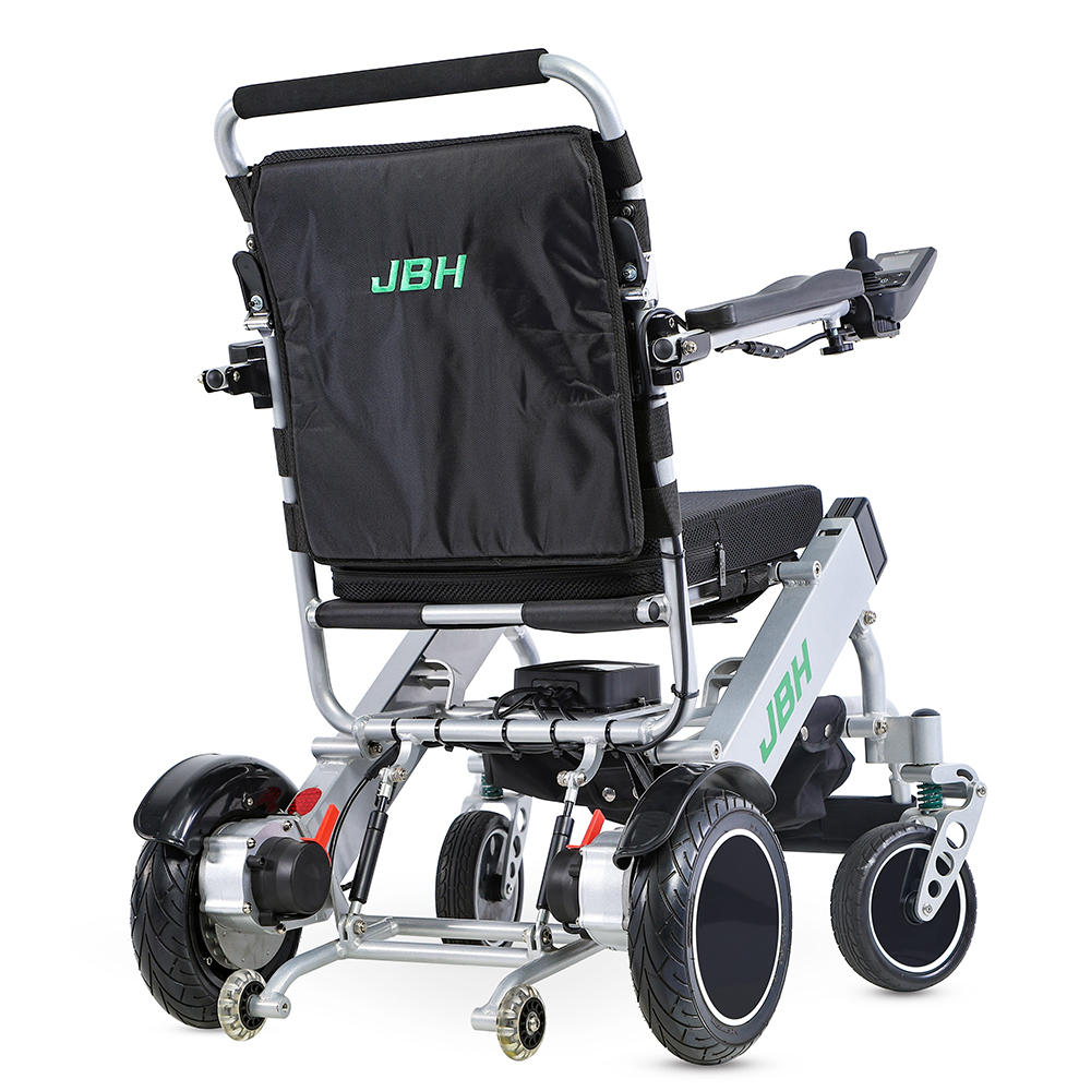 JBH 4-tekerlekler kapalı güç tekerlekli sandalye D06