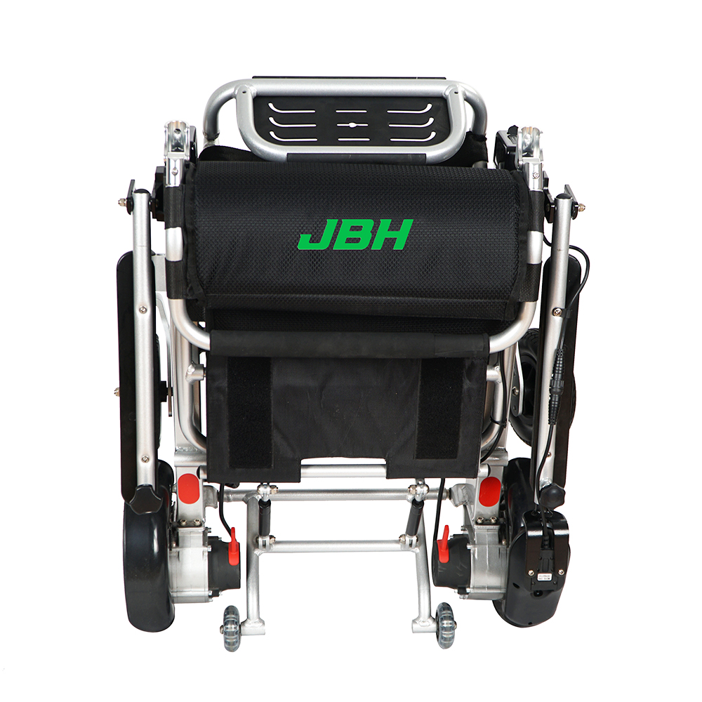 JBH Yüksek Kaliteli Lityum Pille Çalışan Tekerlekli Sandalye D06